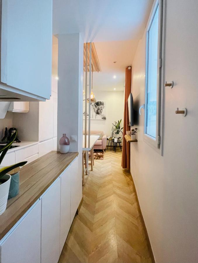 Le Nid Douillet De Patricia Apartment Paris Exterior photo