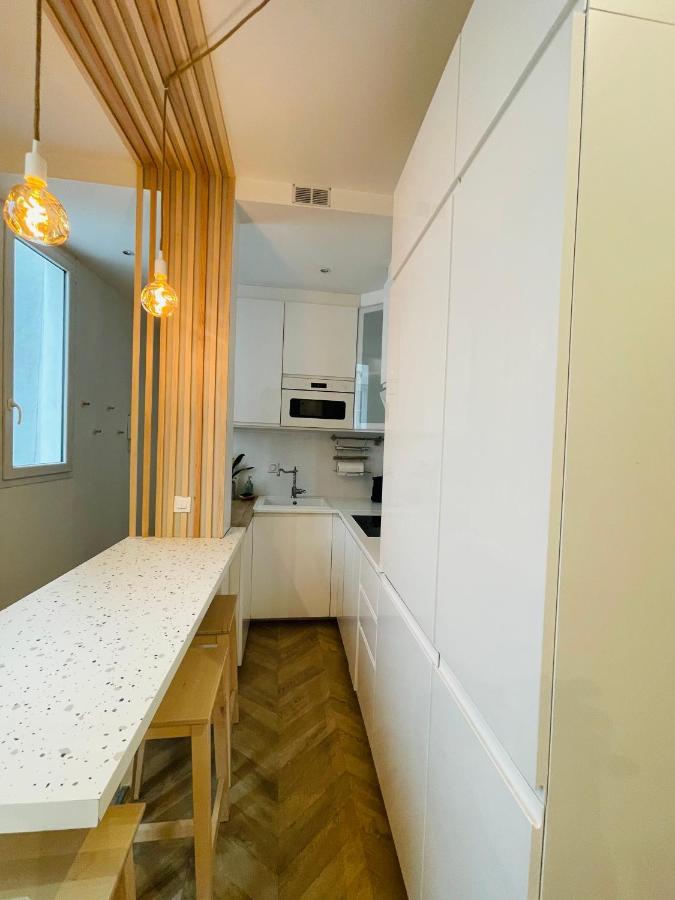 Le Nid Douillet De Patricia Apartment Paris Exterior photo