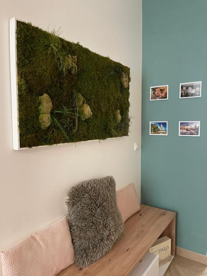 Le Nid Douillet De Patricia Apartment Paris Exterior photo