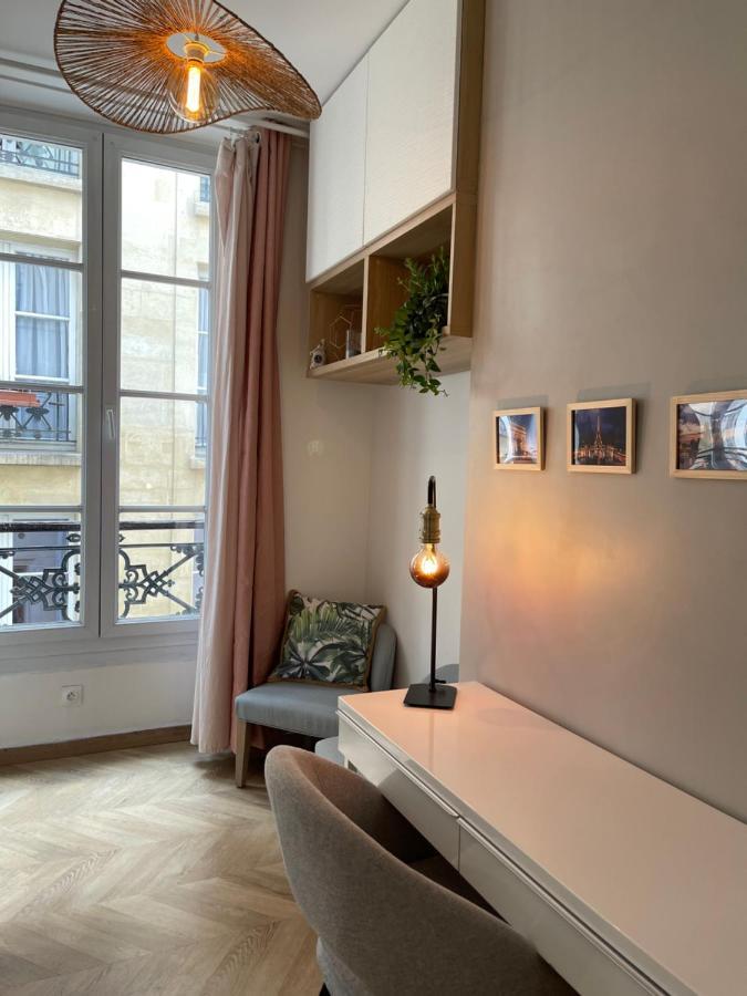 Le Nid Douillet De Patricia Apartment Paris Exterior photo